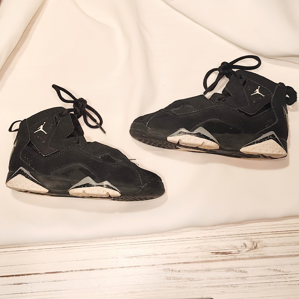 Jordan Nike True Flight Kids Black Sneakers with White and Grey Accents. Size 12